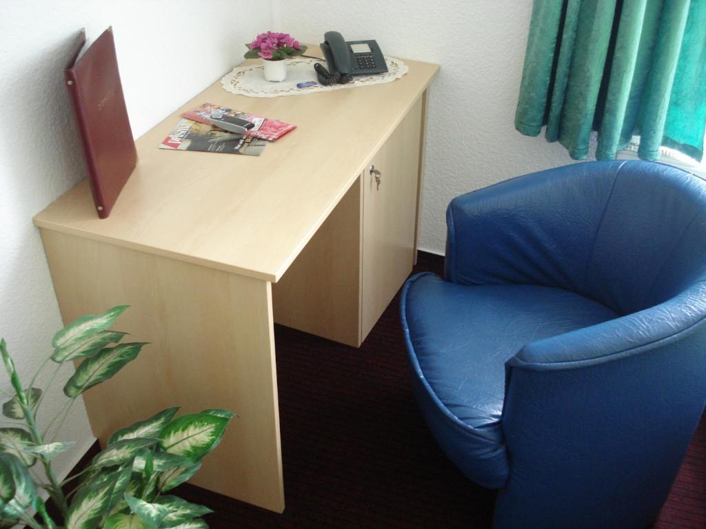 Hotel Bierstuebl Sangerhausen Room photo
